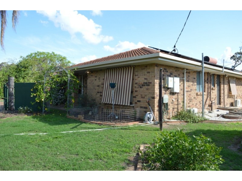 1 Kookaburra Court, Regency Downs QLD 4341
