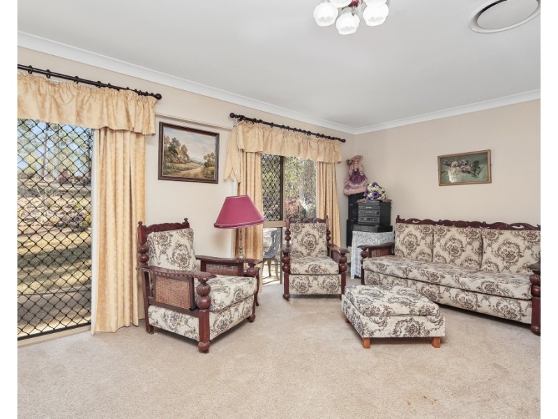 30 Andrews Court, Regency Downs QLD 4341