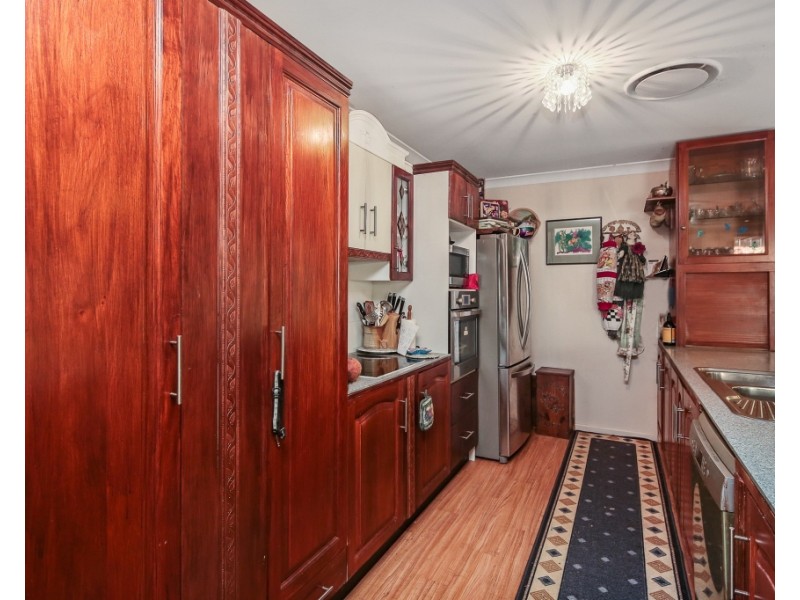 30 Andrews Court, Regency Downs QLD 4341