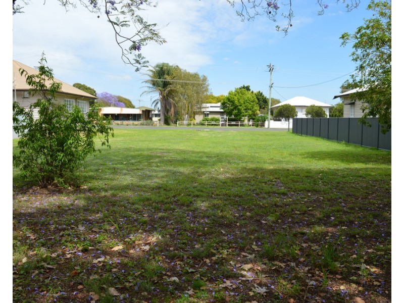 4 Patrick street, Laidley QLD 4341
