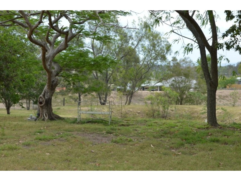 12 Hein Court, Regency Downs QLD 4341