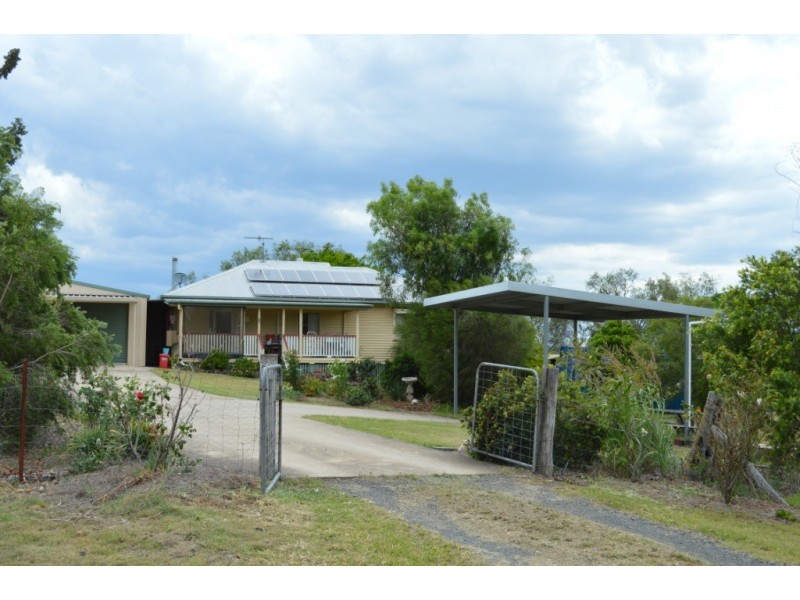 12 Hein Court, Regency Downs QLD 4341