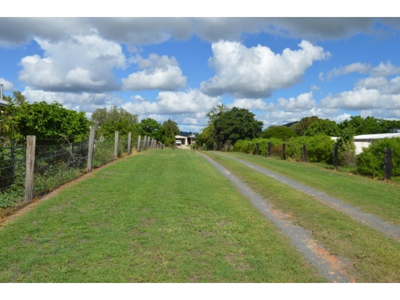 12 Hein Court, Regency Downs QLD 4341