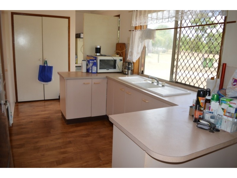 14 Benjamin Court, Regency Downs QLD 4341
