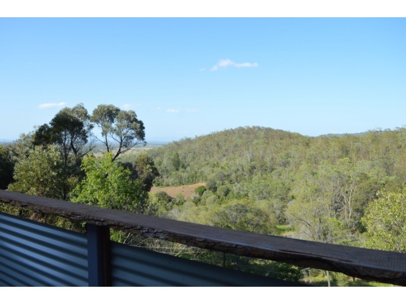 22 Anthony Court, Summerholm QLD 4341