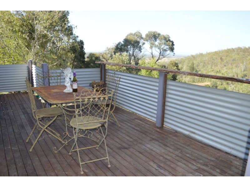 22 Anthony Court, Summerholm QLD 4341