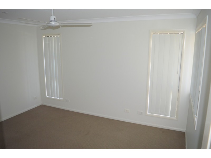 5 Ash Ave, Laidley QLD 4341