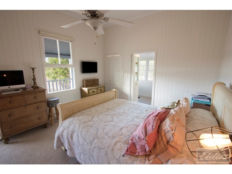 10 McGarrigal Road, Laidley Creek West QLD 4341