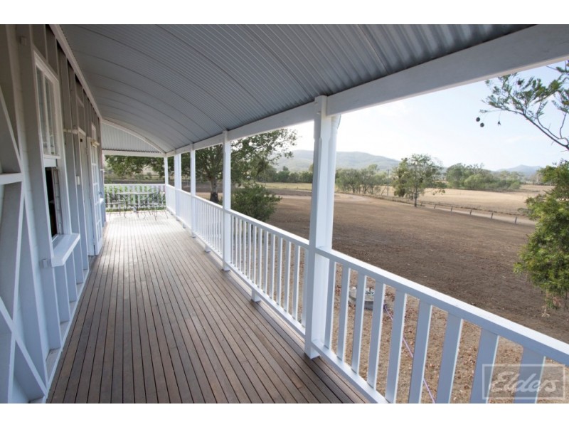 10 McGarrigal Road, Laidley Creek West QLD 4341