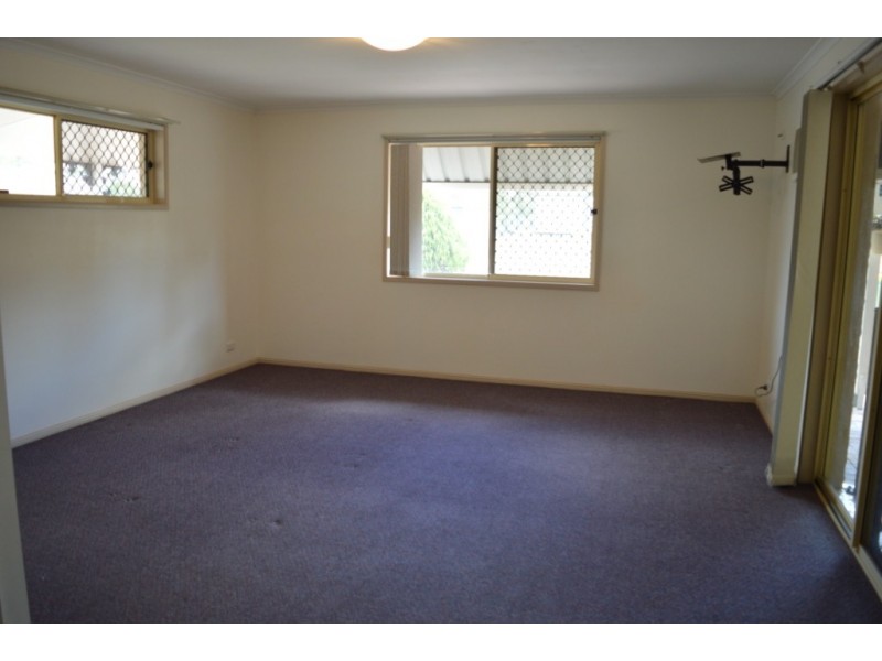 10 Lyrebird, Regency Downs QLD 4341