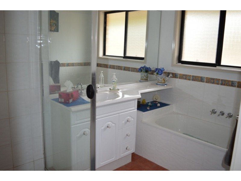 11 Tyrrell Court, Laidley QLD 4341