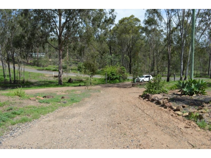 17 Cramer Ave, Laidley QLD 4341