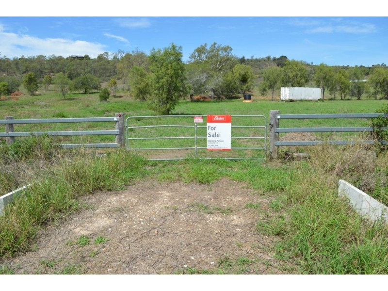 4 Wells Road, Summerholm QLD 4341