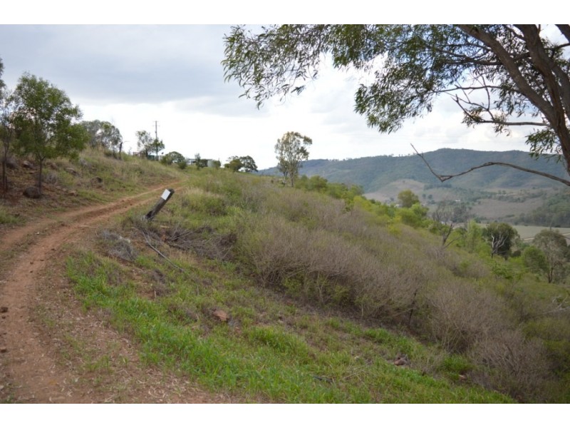 13 Berlin Road, Mount Berryman QLD 4341