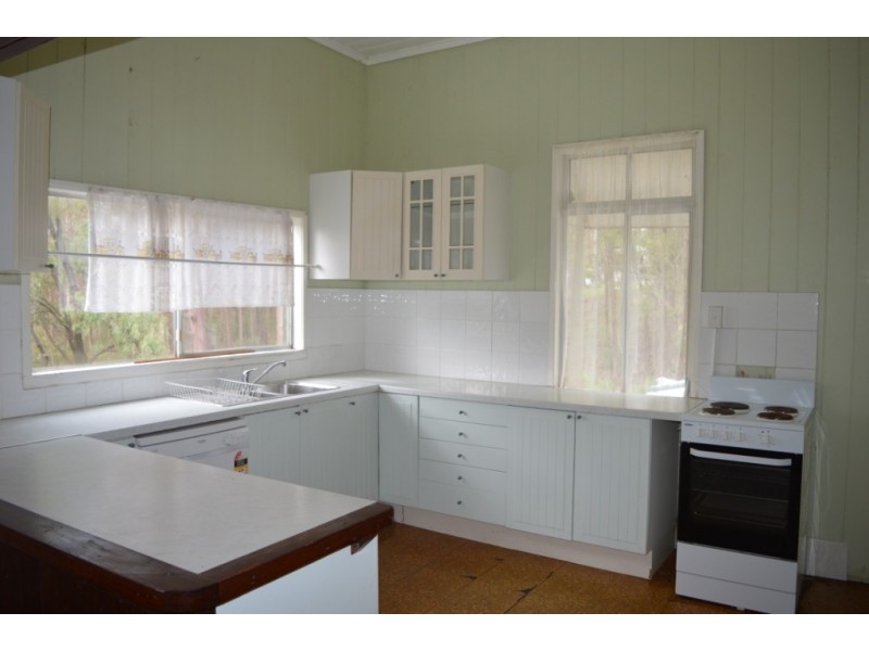 23 Mountain Road, Laidley QLD 4341