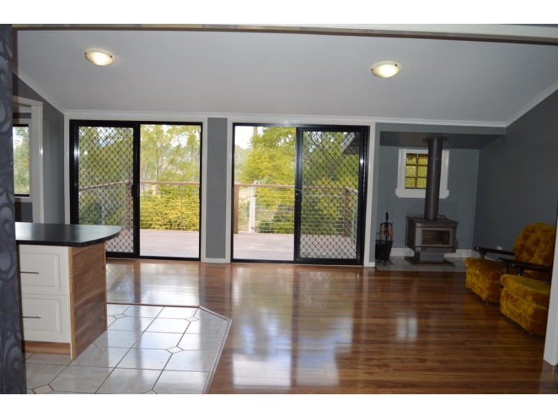 6 Point Piper Close, Laidley Heights QLD 4341