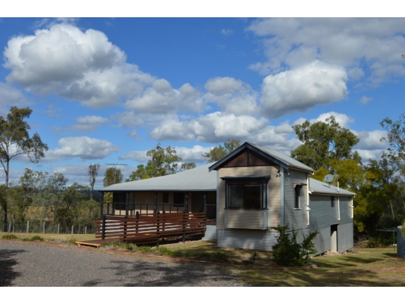 6 Point Piper Close, Laidley Heights QLD 4341