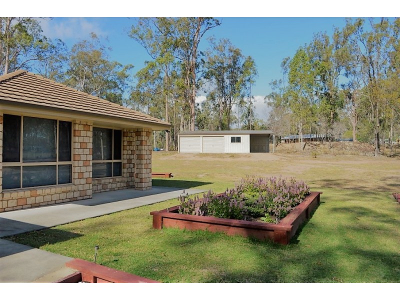 22 Waddington Parade, Plainland QLD 4341