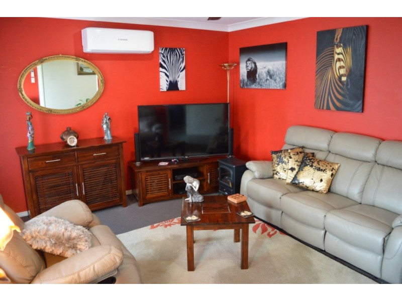 3 Ash Ave, Laidley QLD 4341