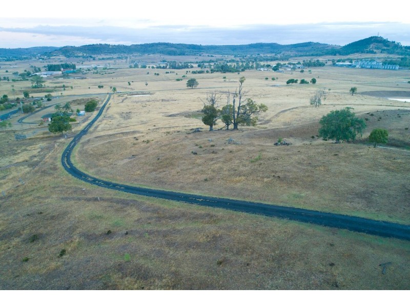 107 Zischke Road, Regency Downs QLD 4341