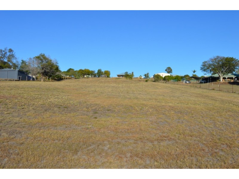147 Lakes Drive, Laidley Heights QLD 4341