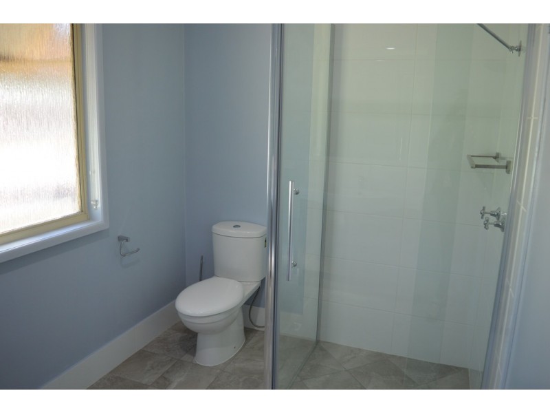 11 Grebe Court, Laidley Heights QLD 4341