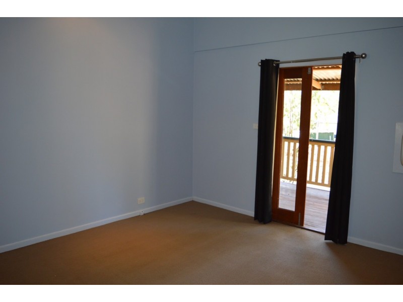 11 Grebe Court, Laidley Heights QLD 4341