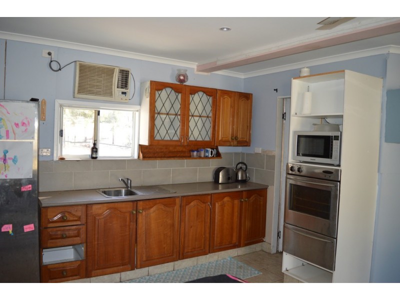 11 Grebe Court, Laidley Heights QLD 4341