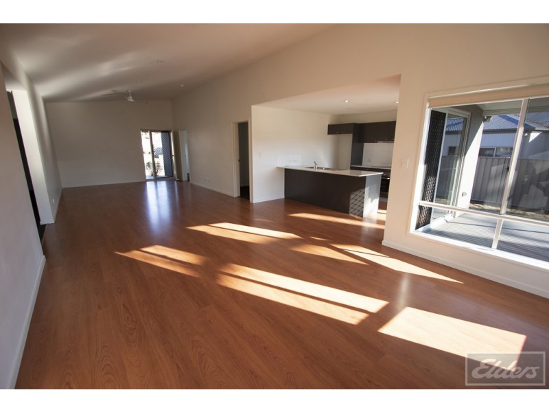 14 Reisenleiter Ave, Gatton QLD 4343