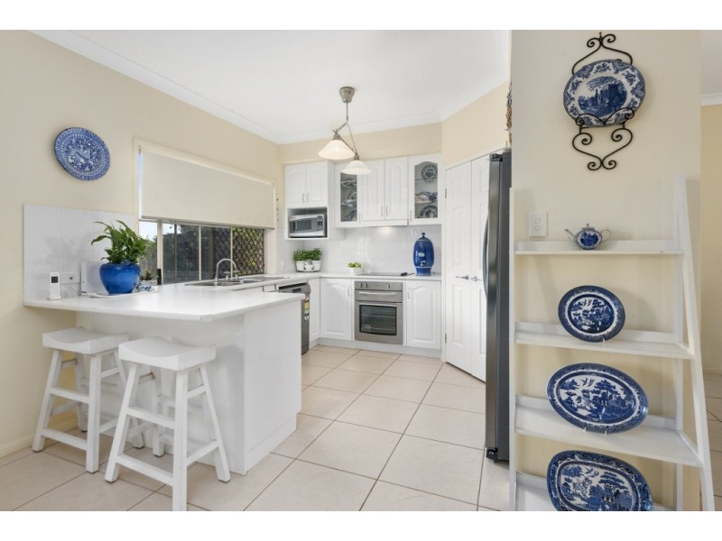 70 Lakes Drive, Laidley Heights QLD 4341