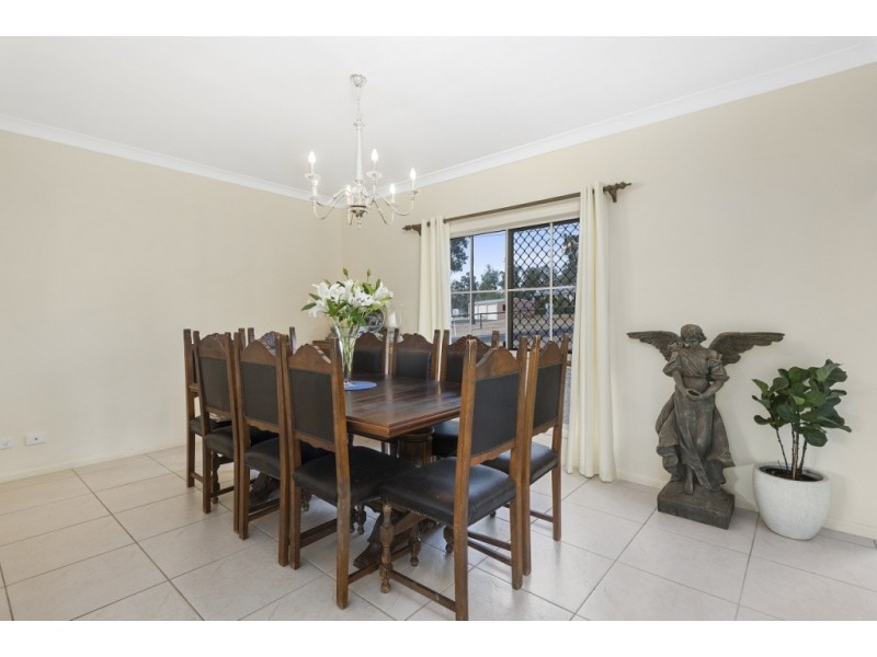 70 Lakes Drive, Laidley Heights QLD 4341