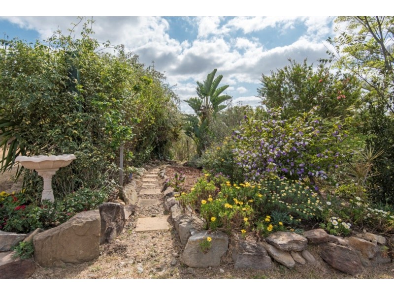 70 Lakes Drive, Laidley Heights QLD 4341