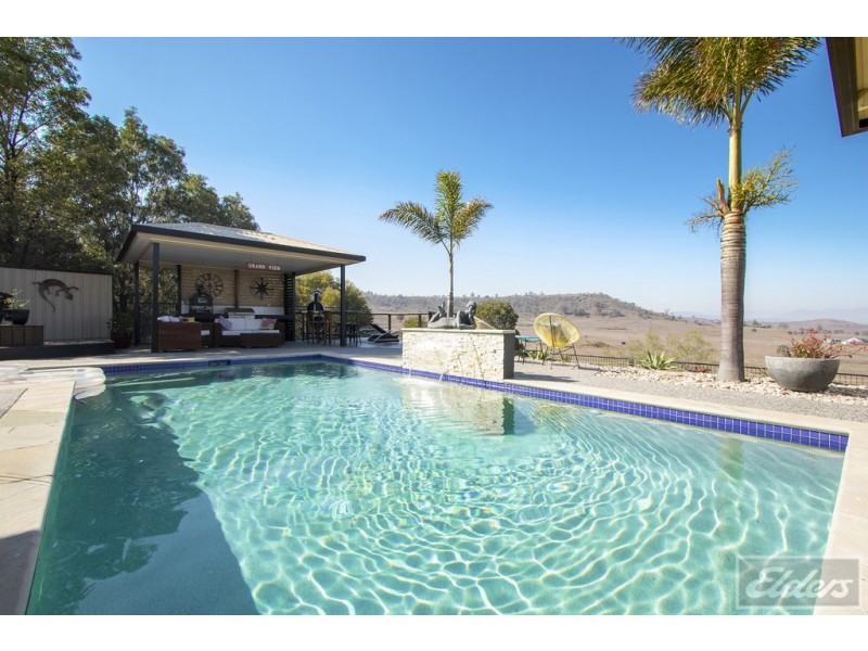 18 Hooper Drive, Plainland QLD 4341