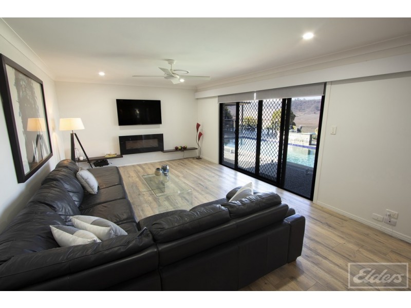 18 Hooper Drive, Plainland QLD 4341