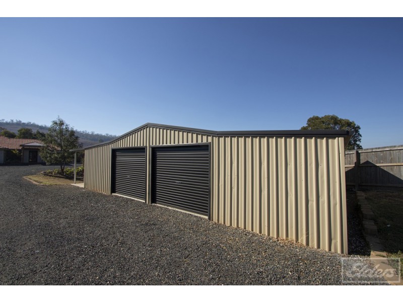18 Hooper Drive, Plainland QLD 4341