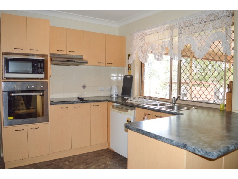 28 Hewett Drive, Regency Downs QLD 4341