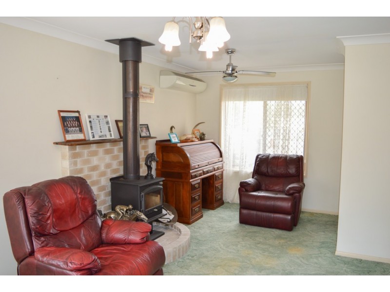 28 Hewett Drive, Regency Downs QLD 4341