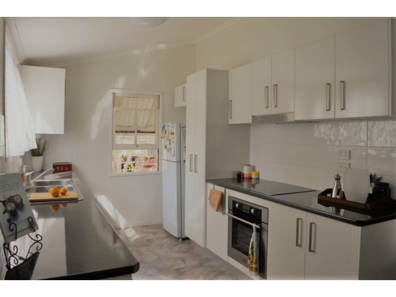 16 Ambrose Street, Laidley QLD 4341