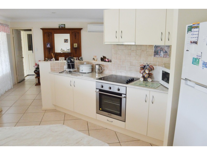 16 Paperbark Cl, Laidley QLD 4341