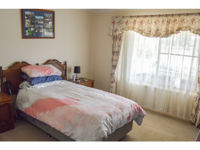 16 Paperbark Cl, Laidley QLD 4341