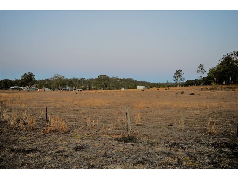 18 Beames Dr, Laidley South QLD 4341