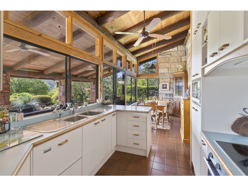 49 Mountain Road, Summerholm QLD 4341