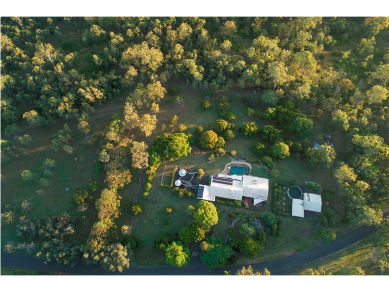 49 Mountain Road, Summerholm QLD 4341
