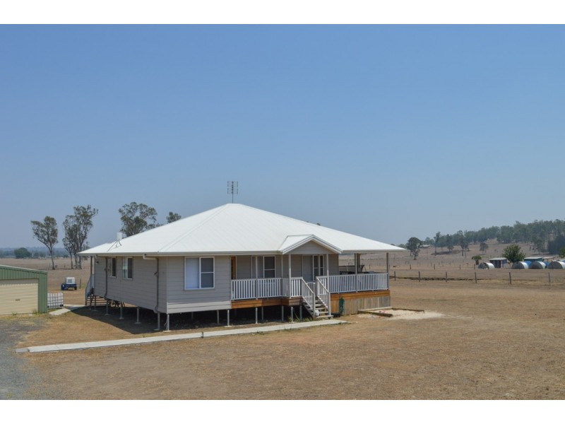 12 Moonlight Parade, Laidley South QLD 4341