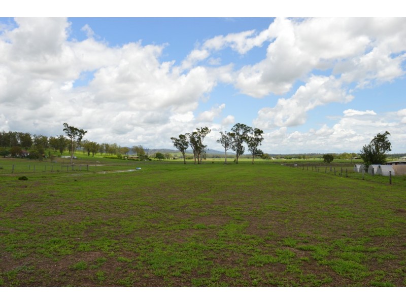 12 Moonlight Parade, Laidley South QLD 4341