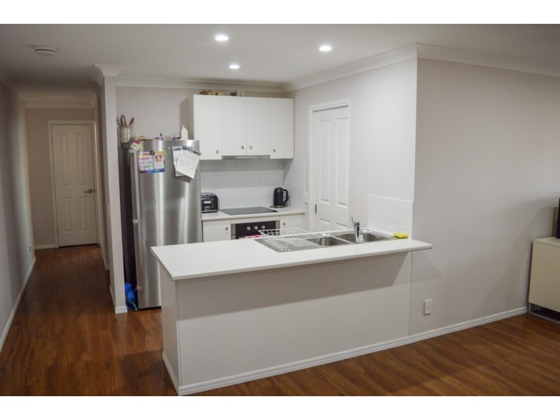 12 Moonlight Parade, Laidley South QLD 4341