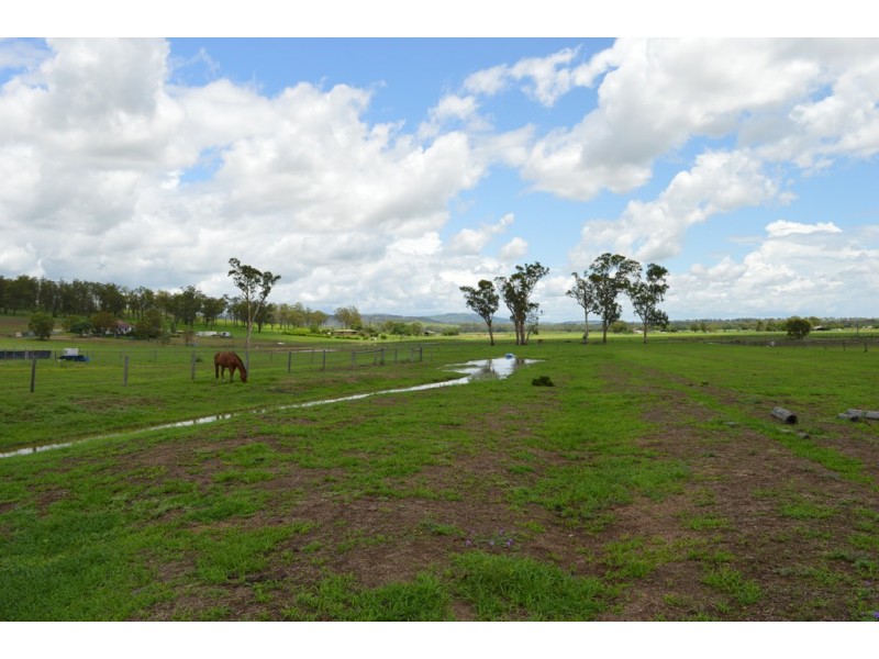 12 Moonlight Parade, Laidley South QLD 4341