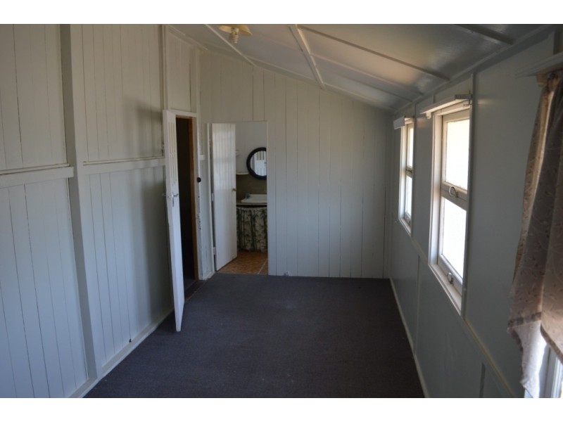 15 Campbell Street, Laidley QLD 4341