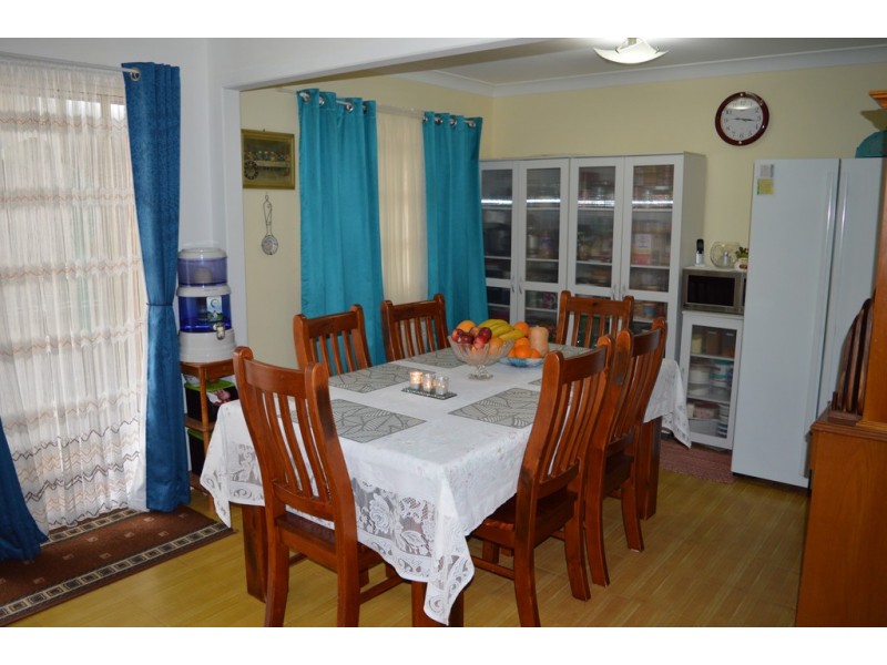 91 LAKES DRIVE, Laidley Heights QLD 4341