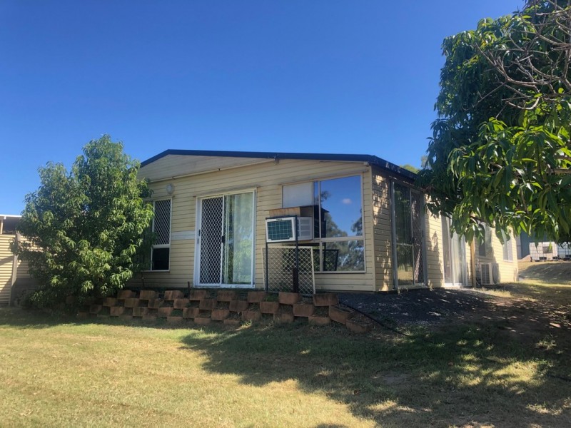 24 Hannant Road, Hatton Vale QLD 4341